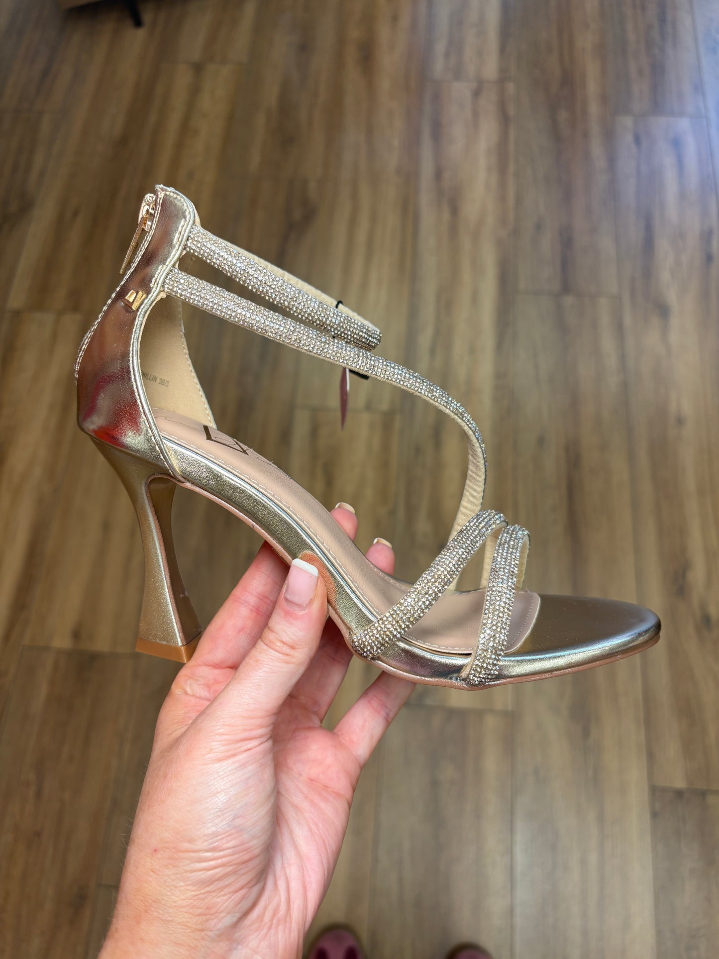 Una Healy ‘Boogie Chillin’ Heel - Bling