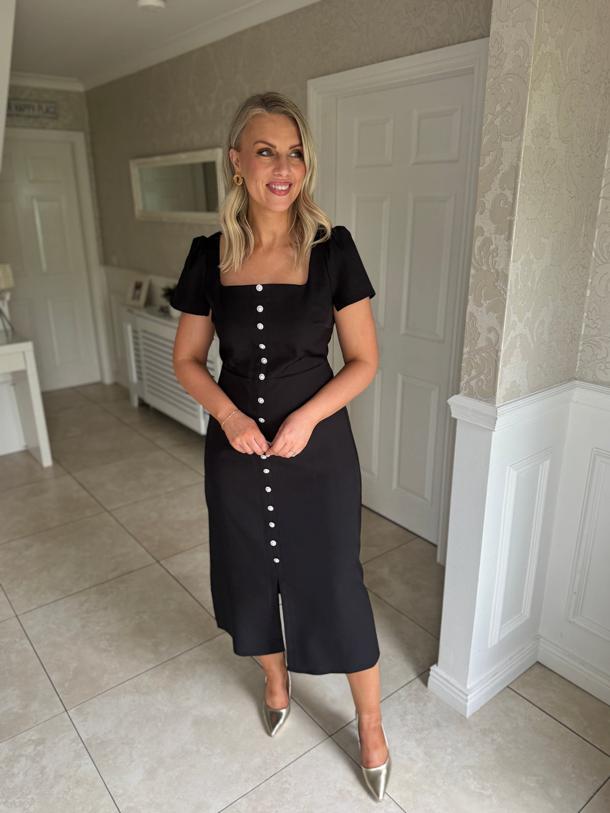 Aliya Pearl Button Midi Dress Black