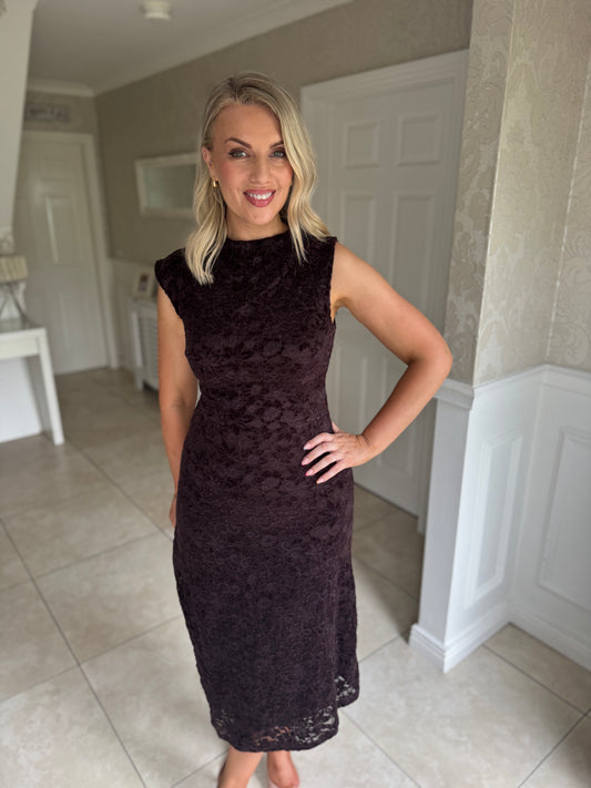 Leonie Lace Sleeveless Midi Dress Burgundy