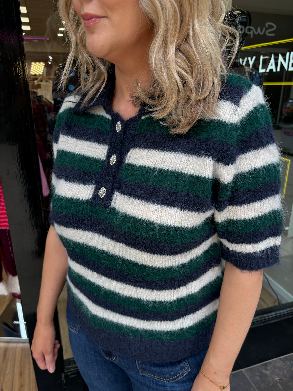 Detailed Short Sleeve Knit