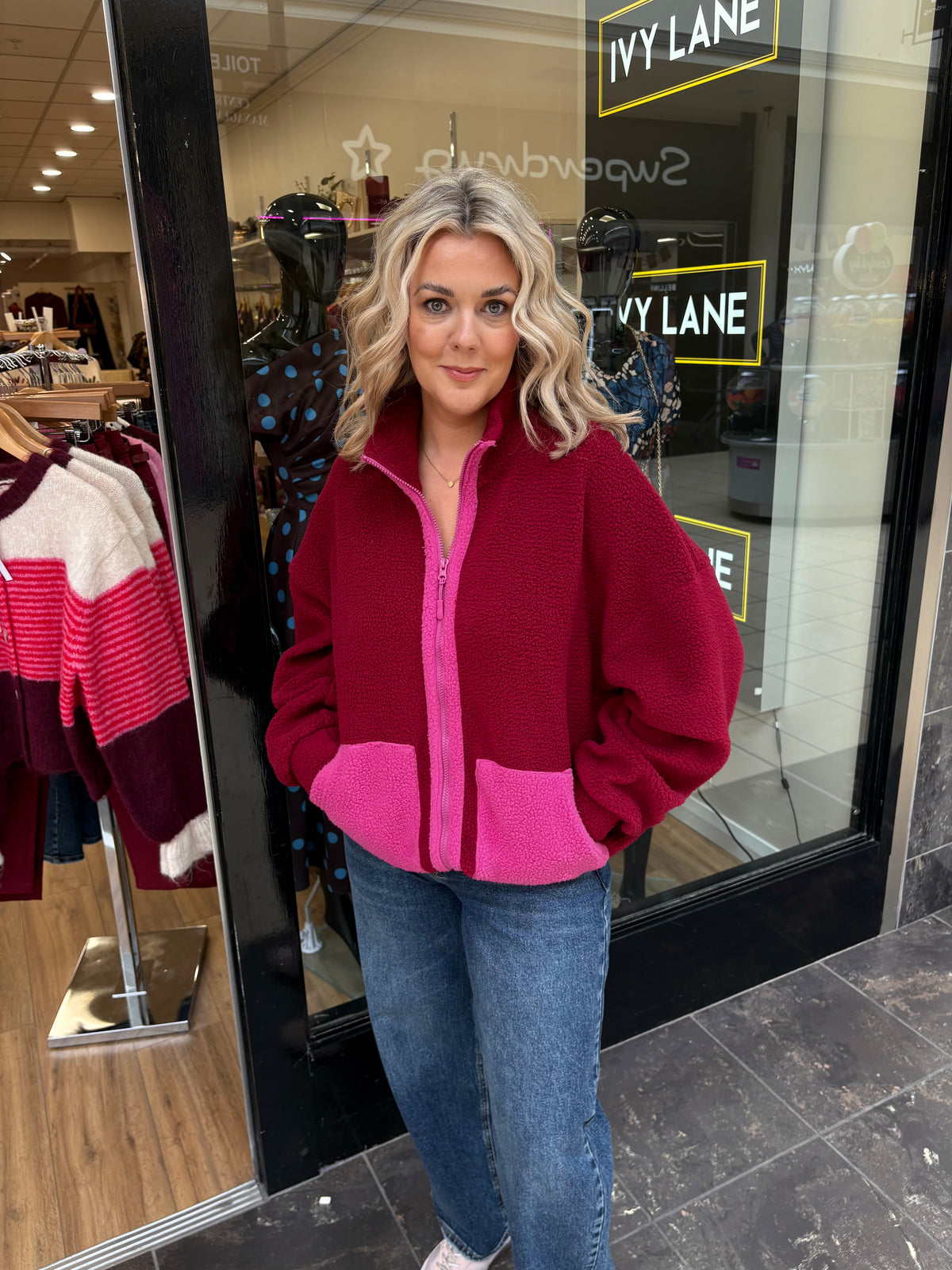Mimi Contrast Pocket Full Zip Fleece Wine