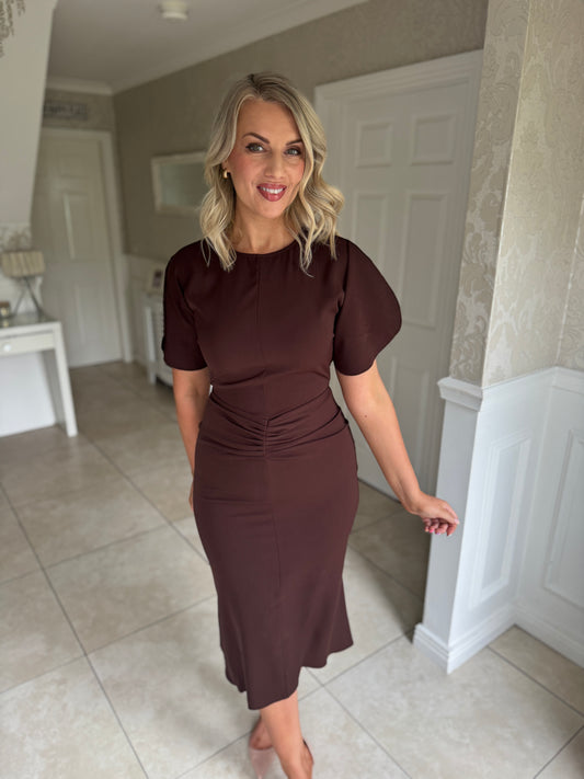 Cleo Ruched Detail Midi Dress In Brown
