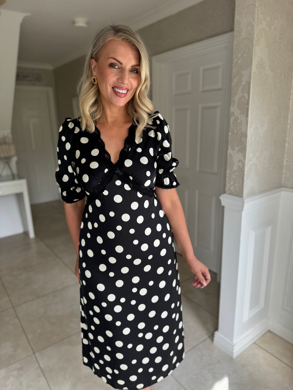 Sharon V-Neck Puff Sleeve Black Polka Midi Dress