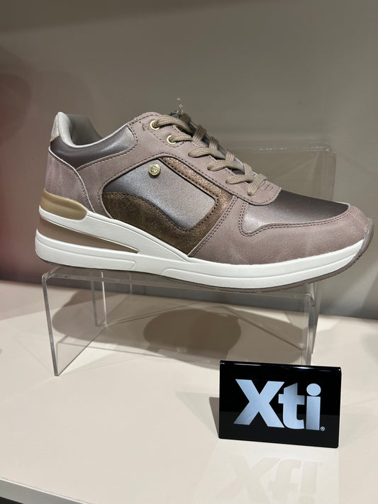 XTI 143451 TRAINERS