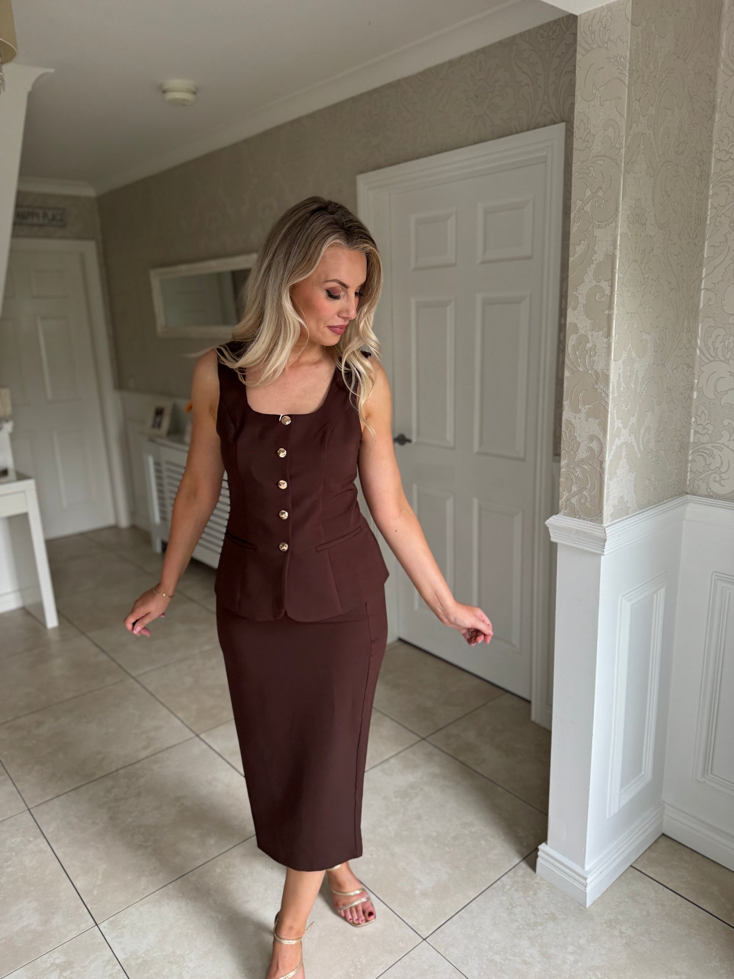 Vicky Reversible Tailored Midi Skirt Brown